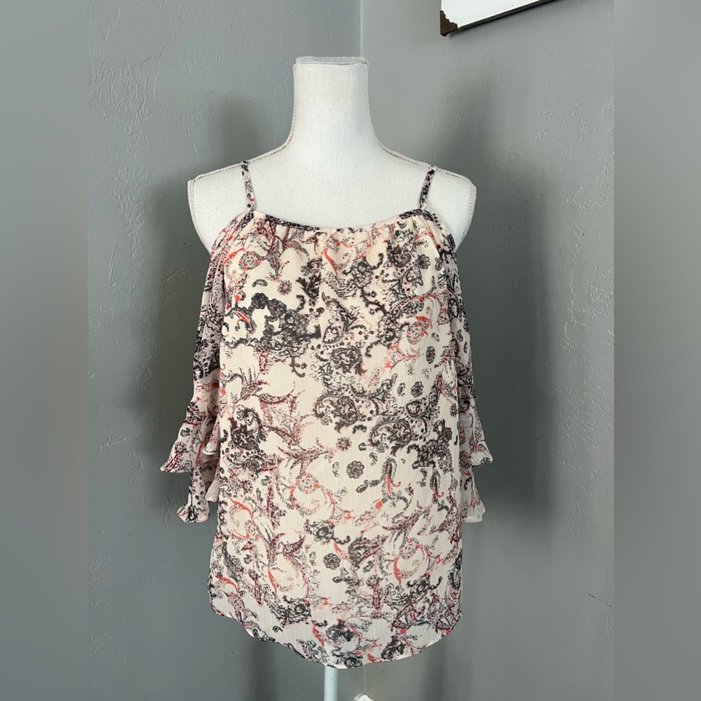 Michelle Nicole blouse size M